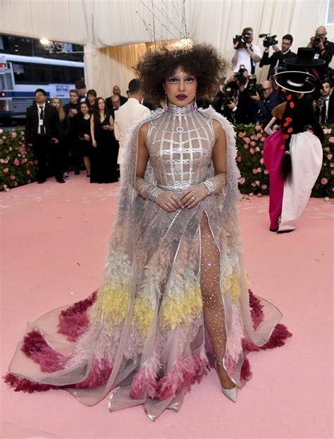 Nick jonas, 28, and priyanka chopra, 39, looked very much like a couple in love during one of their latest outings. Power couple: Priyanka Chopra, Nick Jonas look glamorous ...