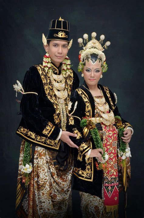 Baju Tradisional Jawa Tengah Homecare24