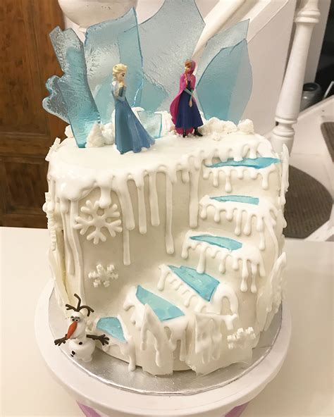 Anna Elsa Frozen Thementorte cake by Jeannine