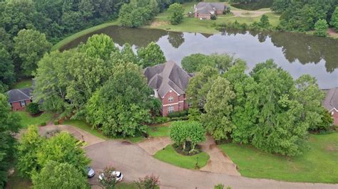 💥 PRICE ADJUSTMENT on this GORGEOUS waterfront home in the sought after