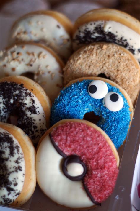 4.9 out of 5 stars 1,640. Das Donut-Battle: Dunkin' Donuts gegen Happy Donazz ...