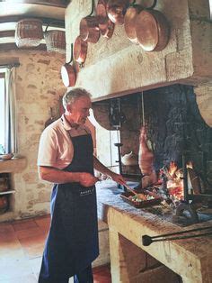 The kitchen itself is complete with sometimes, guy's big bite takes viewers outdoors to fire up the grill and enjoy some backyard bites, such as green chile cheeseburgers and grilled pizza. Guy's Big Bite Pizza Oven | Outdoor Kitchen Plans in 2019 ...