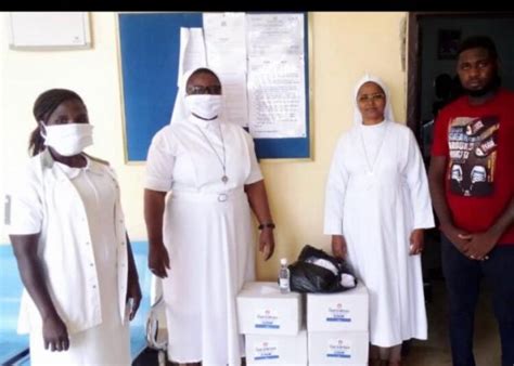 Covid 19 Emmanuel Agyeman Badu Donates To Health Centers In Berekum
