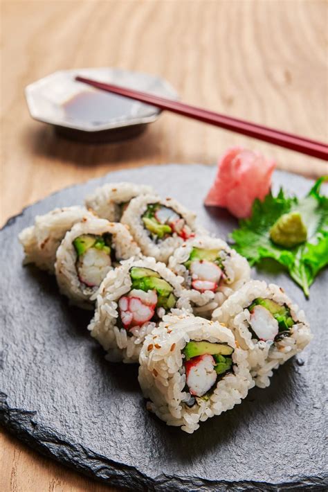 How To Make California Roll Video And Step By Step Photos
