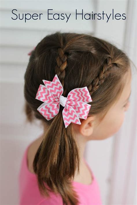 A list of cute medium length hairstyles would not be complete without this easy to make and very fast idea. Very Easy Hair Styles for Girls: From Toddlers to School ...