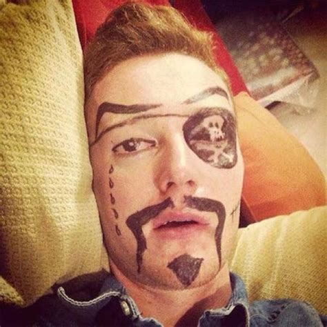 15 Human Marker Drawings That Will Make You Scared Of Passing Out Drunk Boredombash