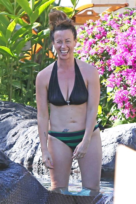 Alanis Morissette In Bikini In Hawaii Hawtcelebs