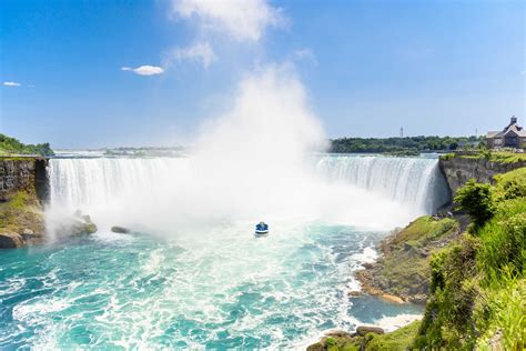 Para facilitar tu viaje a new york, podrás escoger entre la visita durante la noche y por el día, de esta manera tendrás más flexibilidad para elegir nuestro viaje en la excursión diurna, el viaje comenzará justo antes de la medianoche y recorreremos el camino hacia las aguas del niágara de madrugada. VISITA LAS CATARATAS DEL NIAGARA - GUIA DE VIAJE | Niagara ...