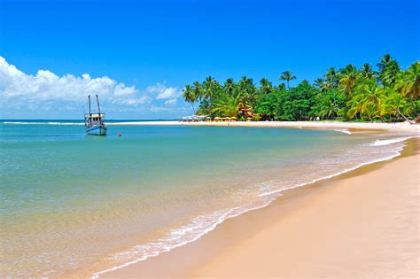 10 Melhores Praias Do Litoral Da Bahia O Litoral Baiano é O Maior Do