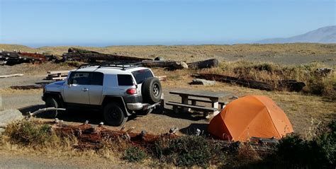Accommodating both tent and rv camping, the antlers campground is atop a bluff overlooking the sacramento arm of shasta lake. Beach Camping in Northern California - California Beaches
