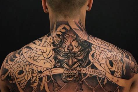 Tribal Tattoo Designs For Men Upper Back