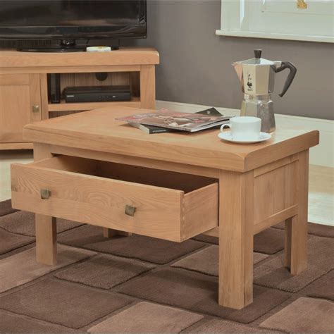 Keep your latest gossip mag or bestseller on the undershelf ready for when you fancy a peruse. Chunky Solid Oak Furniture Storage Coffee Table - Sale