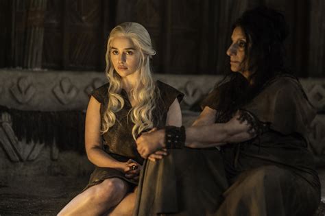 Game Of Thrones Season Spoilers Did Emilia Clarke Use A Body