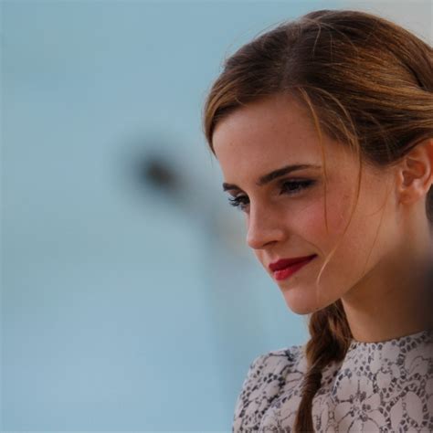 500x500 Resolution Emma Watson Hot Smile Images 500x500 Resolution
