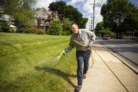 We understand one thing that may be holding you back from finding a lawn care company is the uncertainty of how much it's going to cost. How Much Does Lawn Care Service Cost in Lansdale, Collegeville, & Chalfont, PA?