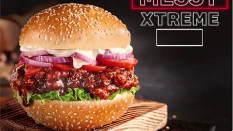 You Can Only Get Kfc S New Extreme Sandwich In Pakistan