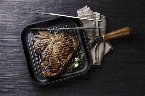 We will show you how to identify the differences, helping you to make the right choice between the two should you. How to Cook T-Bone Steaks in a Frying Pan | Cooking t bone ...