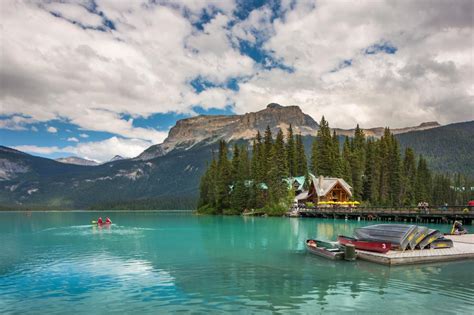 Emerald Lake Lodge Field Canada