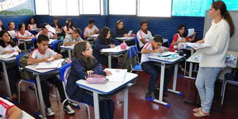 Mais De 34 Mil Alunos Da Rede Municipal De Ensino Retornam às Aulas Em Anápolis Je Jornal