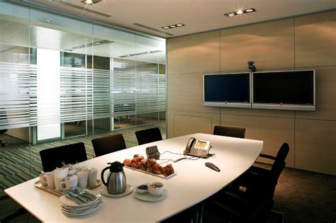 25 Stunning Conference Room Ideas To Try Instaloverz Meeting Room