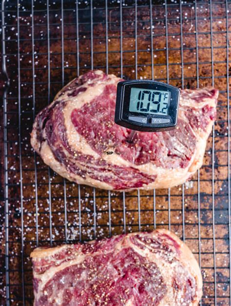 Cooking A Perfect Ribeye Steak Has Never Been Easier This Full Guide