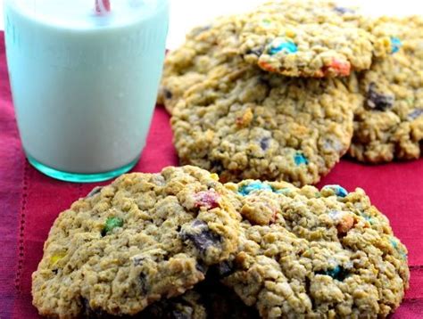 With roots in germany and scandinavia, they're a simple butter cookie pressed into festive shapes and i asked mum for her recipe and she gave it to me, and i then began researching this. Paula Deen's Monster Cookies Recipe - Food.com | Recipe ...