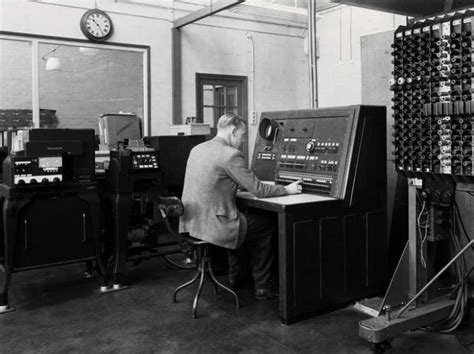 Alan Turing Criptólogo Y Padre De La Computación