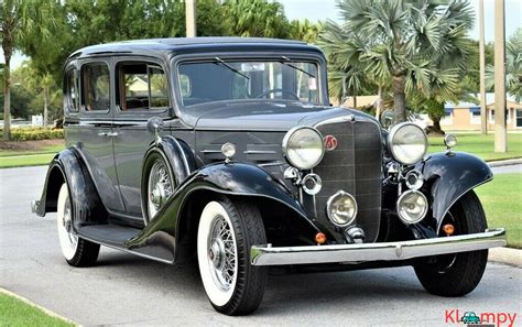 1933 Cadillac Lasalle 345c RWD - Kloompy