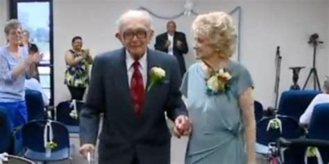 94 Year Old Groom Marries 89 Year Old Bride After Meeting On The Bus