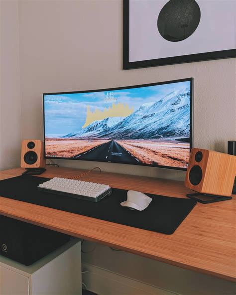 5 Perfect Workspaces For Your Inspiration 6 Ultralinx Gaming Pc