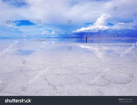 Uyuni Bolivia 2011 Salt Desert Reflecting Stock Photo 519815656