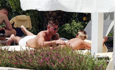 Katie Price Shows Off Her Bikini Body While Relaxing Poolside At