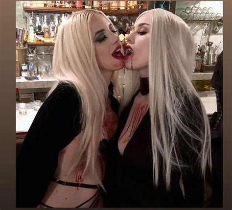 Lesbian Vampire Lesbian Vampire Hot
