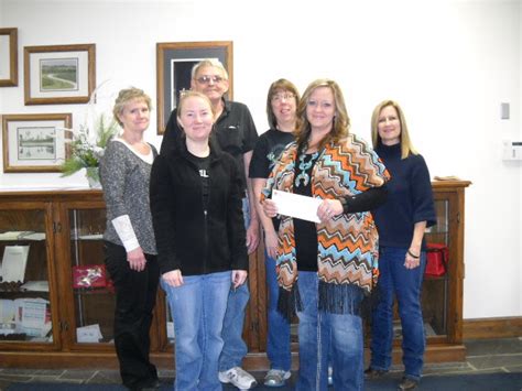 Deluxe corporation maryville sihtnumber 64468. Deluxe contributes to local non-profits - Nodaway News