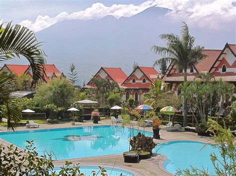 Bunga matahari guest house and hotel is an excellent choice from which to explore malang or to simply relax and rejuvenate. Royal Orchids Garden - Hotel & Condominium in Batu, East Java