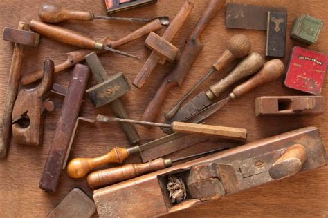 14 Different Types of Finishing Carpentry Tools - Home Stratosphere