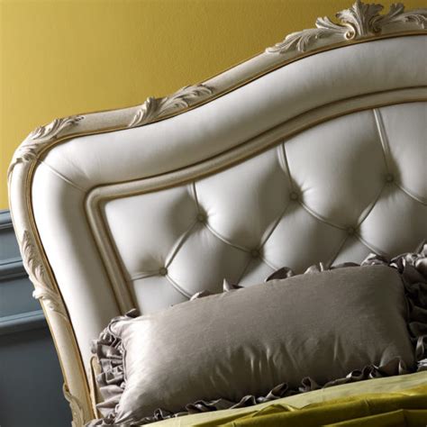 Classic Italian Leather Button Upholstered Luxury Bed Juliettes Interiors