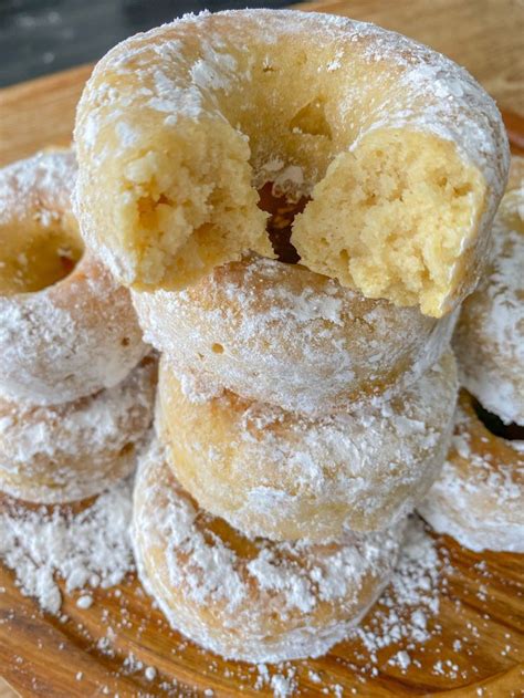 Vegan Powdered Sugar Donuts Recipe In 2021 Vegan Donuts Dessert