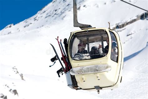 Gondola Lift On Ski Resort Stock Photo Image Of Vacation 13485226