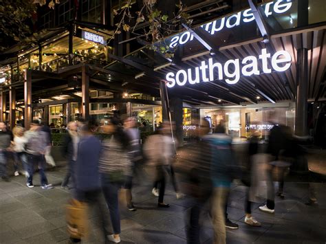 Southgate Restaurant And Shopping Precinct Shopping In Southbank Melbourne