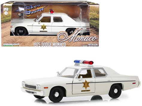 1975 Dodge Monaco Cream Hazzard County Sheriff 124 Diecast Model Car