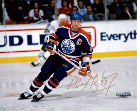 Wayne Gretzky Signed Photograph Canadian Ice Hockey Player