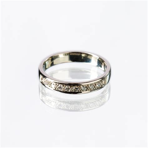 Alibaba.com offers 2,480 photo diamond ring products. Platinum Diamond Ring Set With Diamonds (Second Hand ...