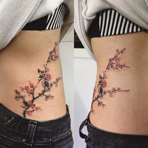 Tatuaje Flores De Cerezo By Hongdam Tatuajes Para Mujeres