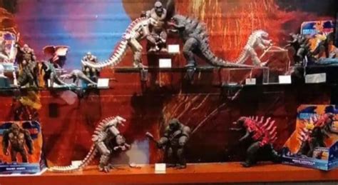 Leaked Godzilla Vs. Kong Toy May Spoil A Surprise Character In addition to the giant atomic reptile and prehistoric ape lord though, there's also a possibility that we could see the appearance of mechagodzilla.