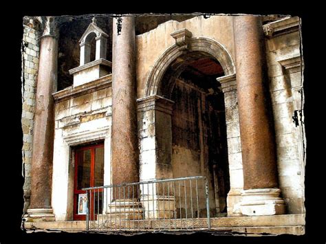 Peristyle Of Diocletians Palace Smithsonian Photo Contest