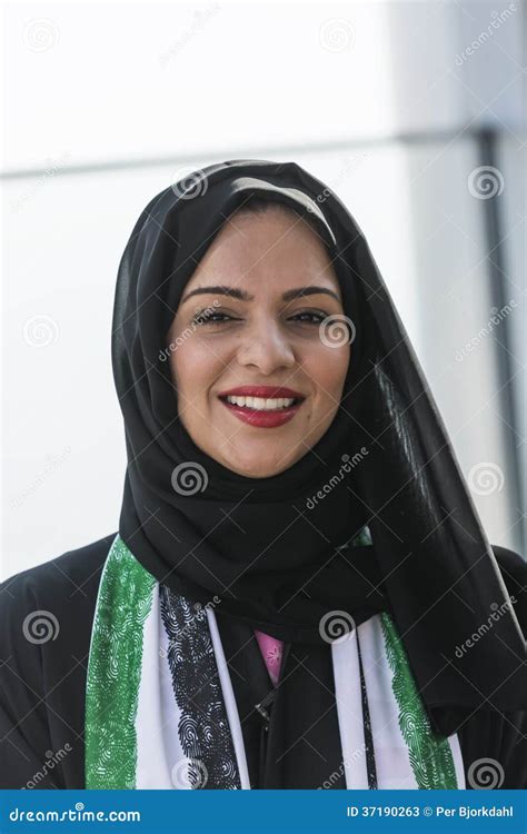 see arab emirates hijab porno 100 free