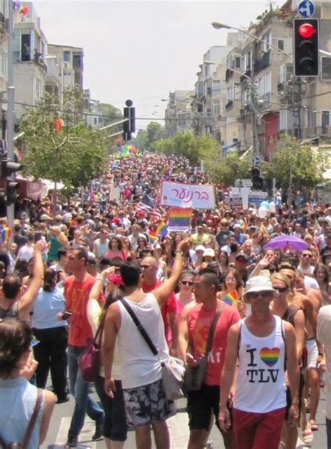 Photos Israeli Gays Make Tel Aviv Pride Celebration Its Biggest And Hottest Ever Gaycities Blog