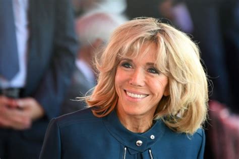Brigitte macron est née brigitte trogneux, en 1953, au sein d'une célèbre famille de chocolatiers d'amiens. Brigitte Macron: cette similitude très étrange entre son ...