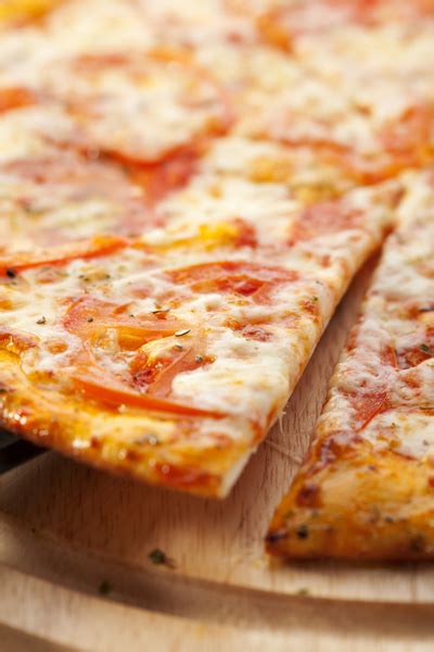 The Best Thin Pizza Crust Recipe Make Your Meals